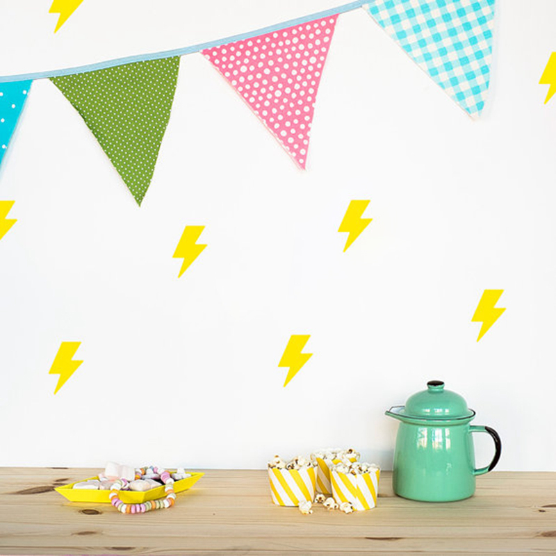 Tiny lightnings pattern wall d - огляд і ціна Lighting Mcqueen Decor