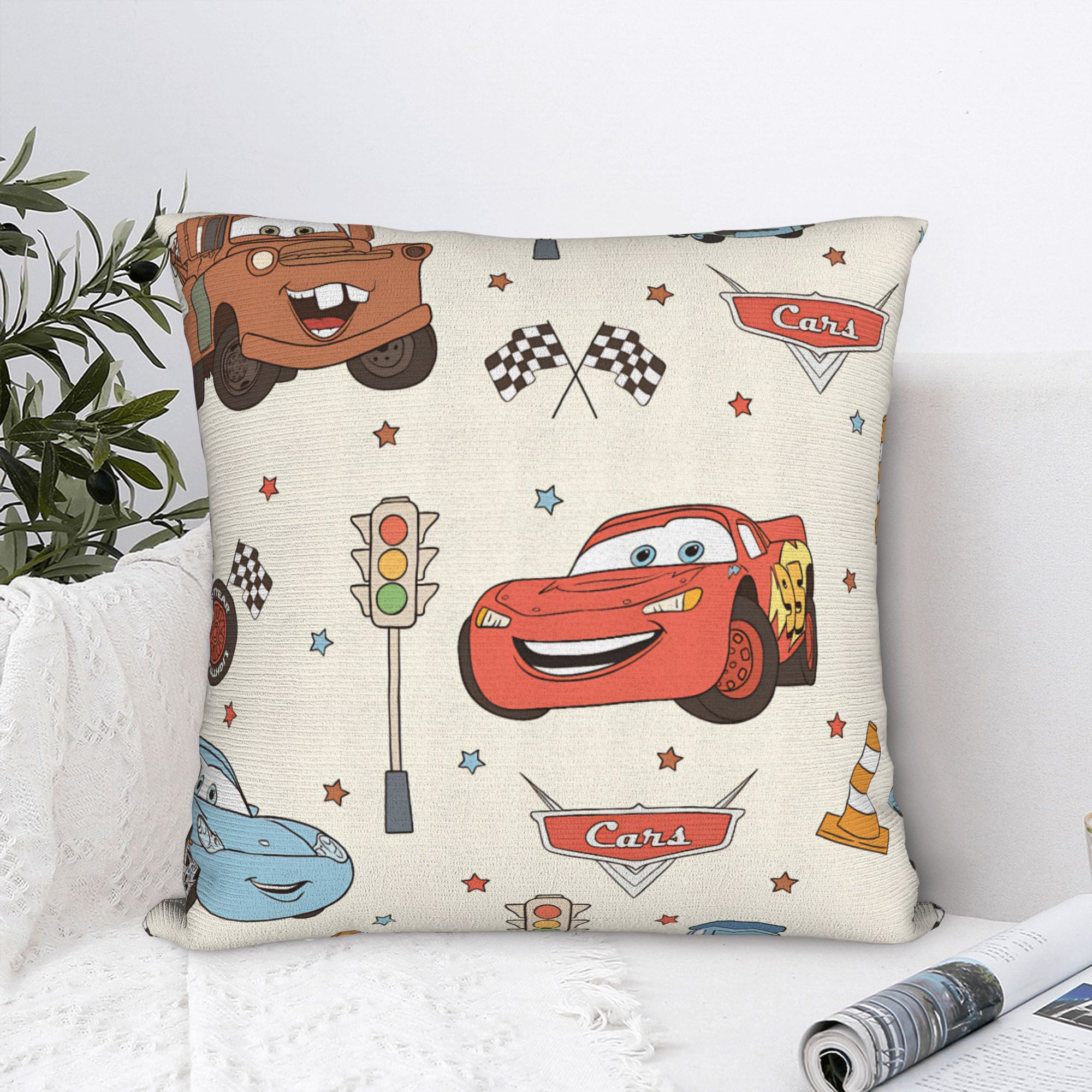 Pillow Cover Cars L-Lightning  - огляд і ціна Lighting Mcqueen Decor